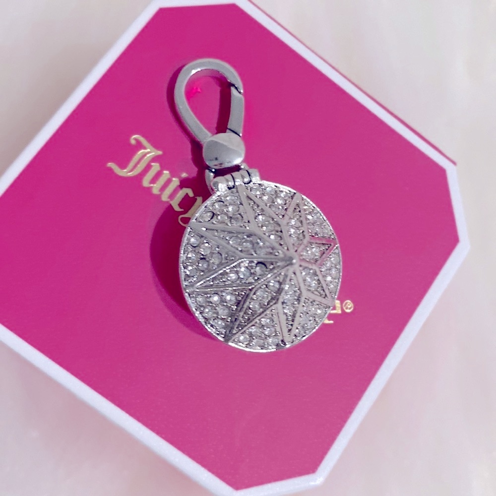 🩷PRICE IS FIRM🩷Juicy Couture Large Diamond Charm NWT - Picture 11 of 16